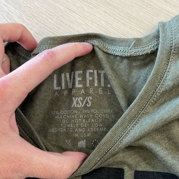 Workout tee - Picture 2 of 2